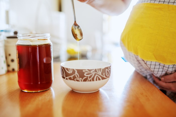 cara minum madu yang benar terbaru